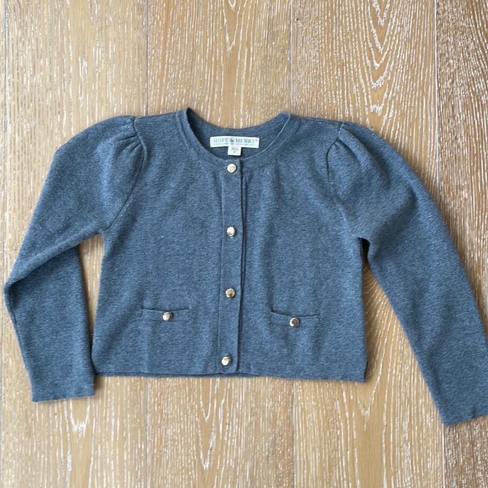 Gray hood and Henry sweater in girl’s S EUC